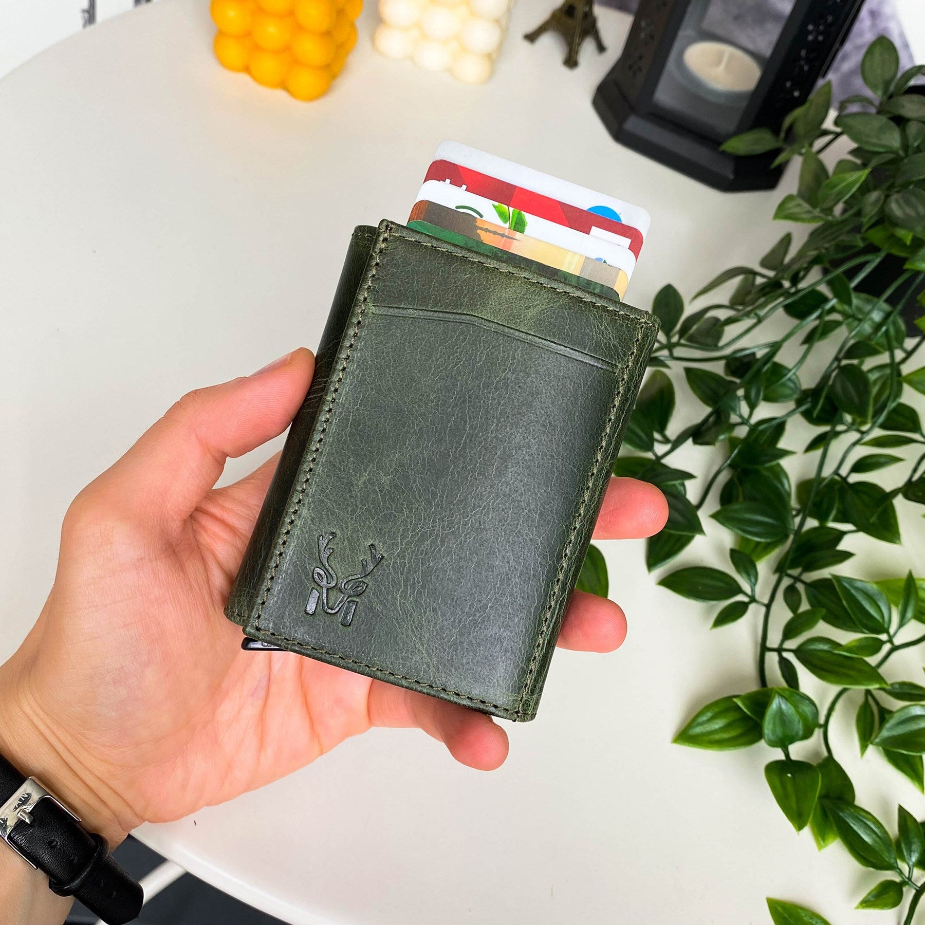 Genuine Leather RFID Protection Card Holder/Wallet